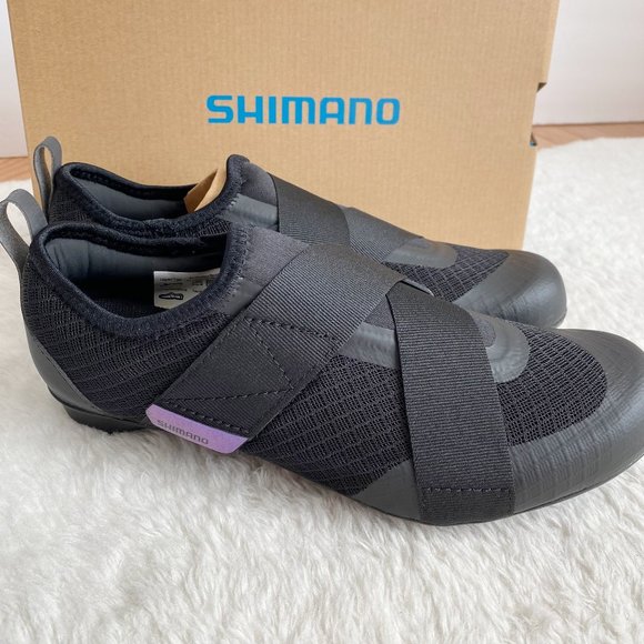 Shimano Women's Black Cycling Shoes - Picture 6 of 8